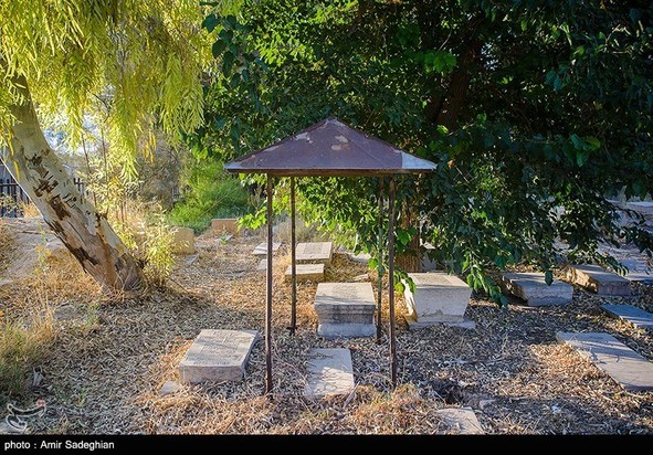 قبرستان دارالسلام