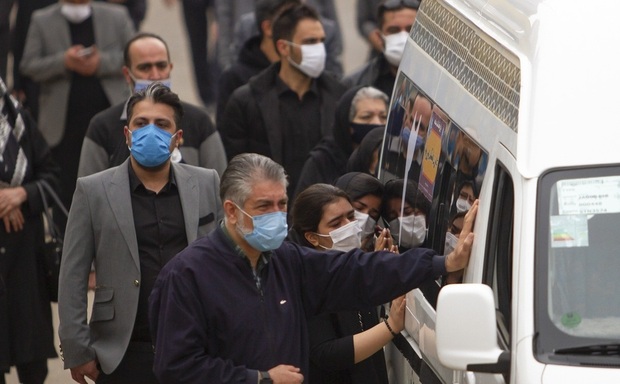 مراسم تشییع پیکر محمود یاوری