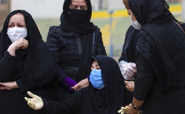 مراسم تشییع پیکر محمود یاوری