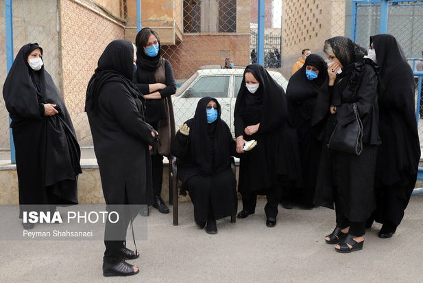 مراسم تشییع پیکر محمود یاوری