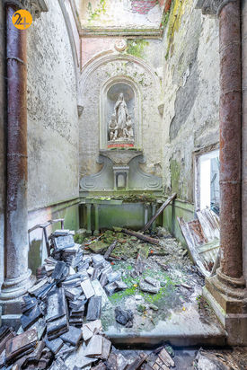 کلیساهای متروک جهان