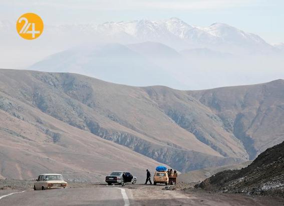 به اتش کشیدن خانههای ارمنستان