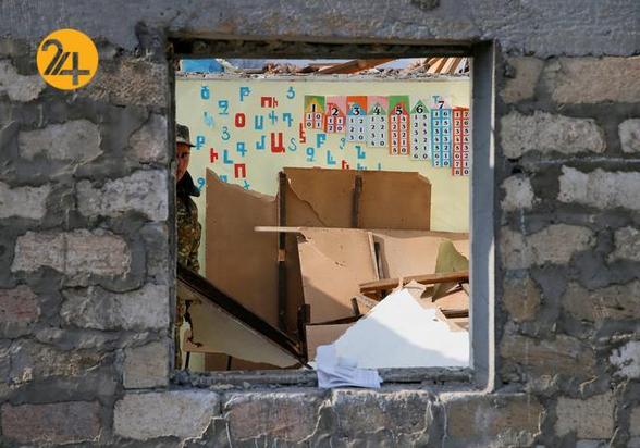 به اتش کشیدن خانههای ارمنستان