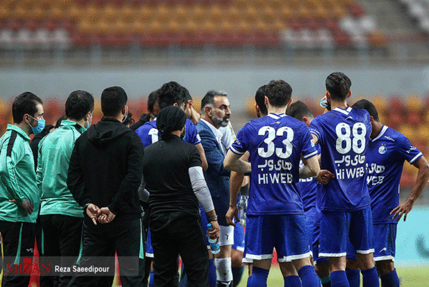 بازی استقلال و فولاد