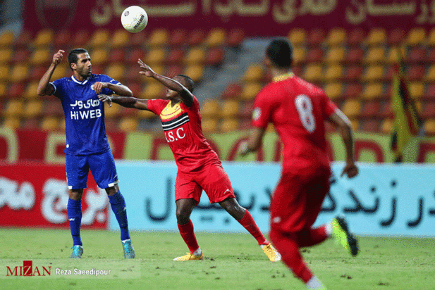 بازی استقلال و فولاد