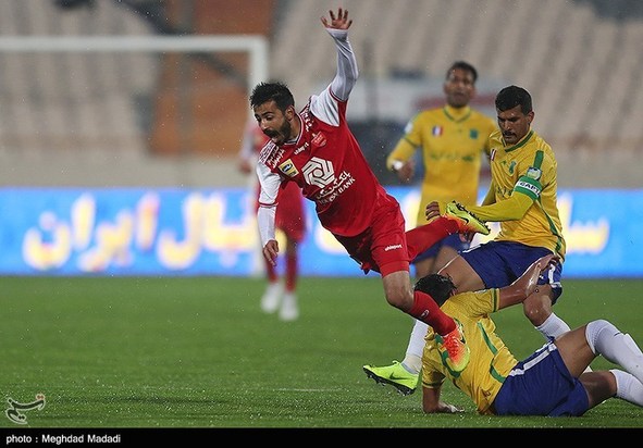دیدار جذاب پرسپولیس و صنعت نفت آبادان