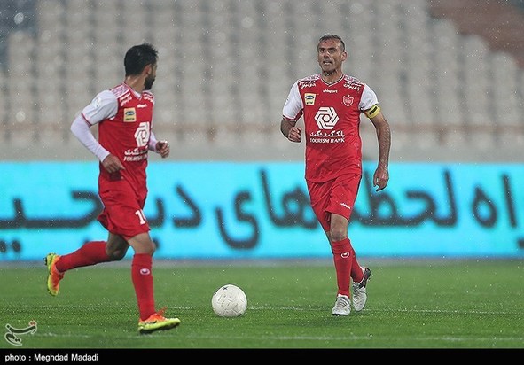 دیدار جذاب پرسپولیس و صنعت نفت آبادان