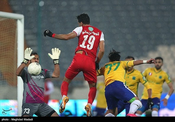 دیدار جذاب پرسپولیس و صنعت نفت آبادان