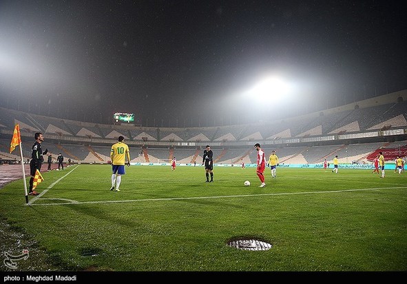 دیدار جذاب پرسپولیس و صنعت نفت آبادان