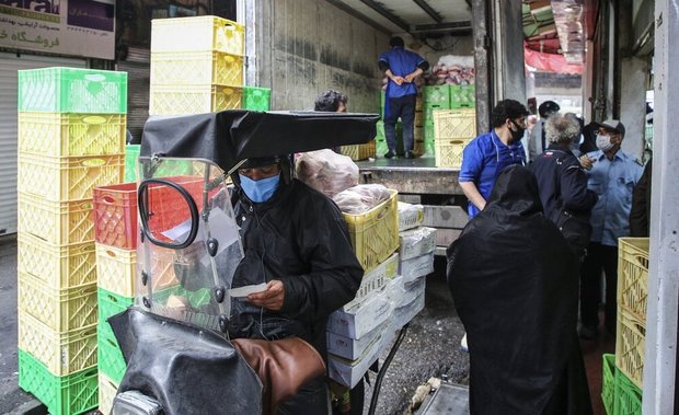 پرواز مرغ از سفره‌های اقشار کم درآمد