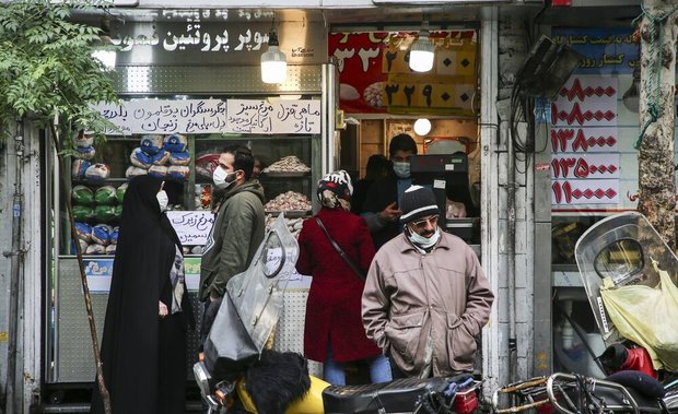 پرواز مرغ از سفره‌های اقشار کم درآمد