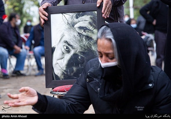 تشییع پیکر کامبوزیا پرتوی