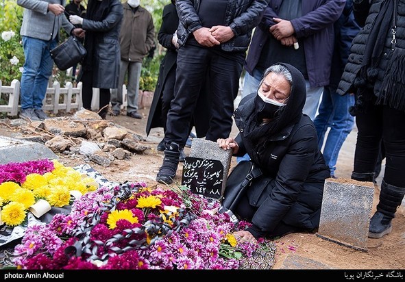 تشییع پیکر کامبوزیا پرتوی