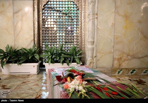 تشییع جنازه محسن فخری‌زاده