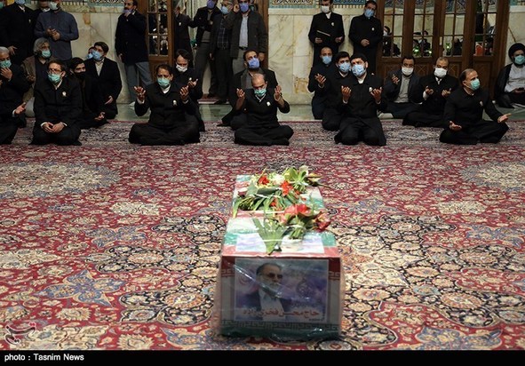 تشییع جنازه محسن فخری‌زاده