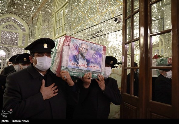 تشییع جنازه محسن فخری‌زاده