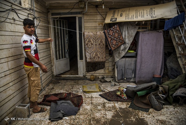 رفع آبگرفتگی اهواز توسط نیروهای مردمی