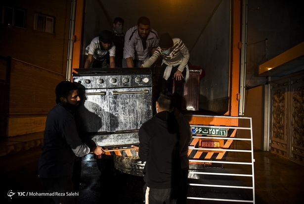 رفع آبگرفتگی اهواز توسط نیروهای مردمی