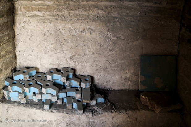 پشت پرده میدان نقش جهان