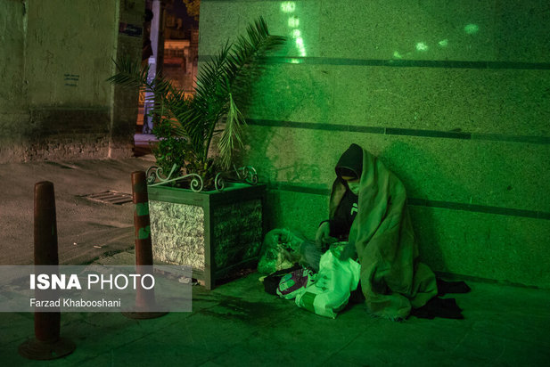 خانه نشینی خیابانی