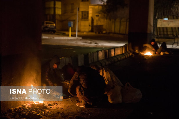 خانه نشینی خیابانی