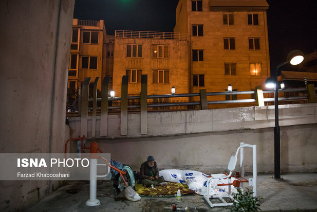 خانه نشینی خیابانی