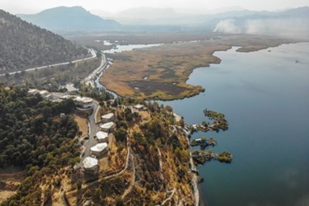 تالاب زریوار بهشت پرندگان