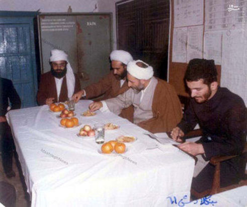 آیت الله یزدی به روایت تصویر