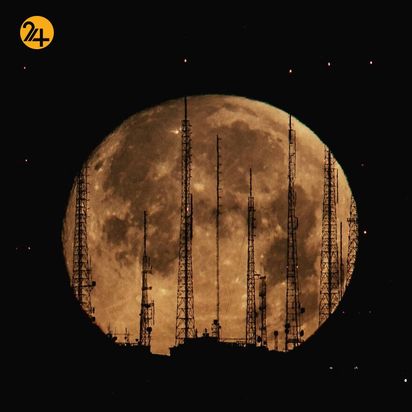 زیباترین تصاویر از ماه