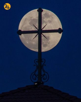 زیباترین تصاویر از ماه