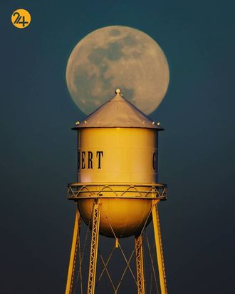 زیباترین تصاویر از ماه