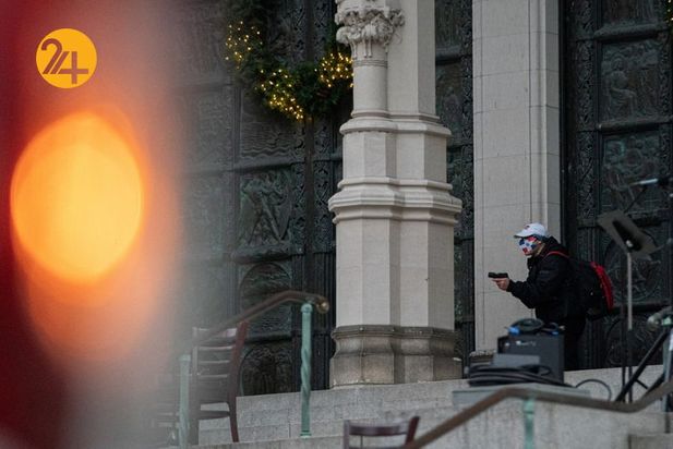 تیراندازی مقابل کلیسای سنت جان نیویورک