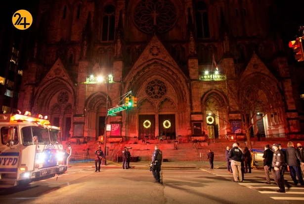 تیراندازی مقابل کلیسای سنت جان نیویورک
