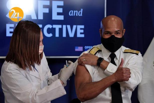 اولین کسانی که در آمریکا واکسینه شدند