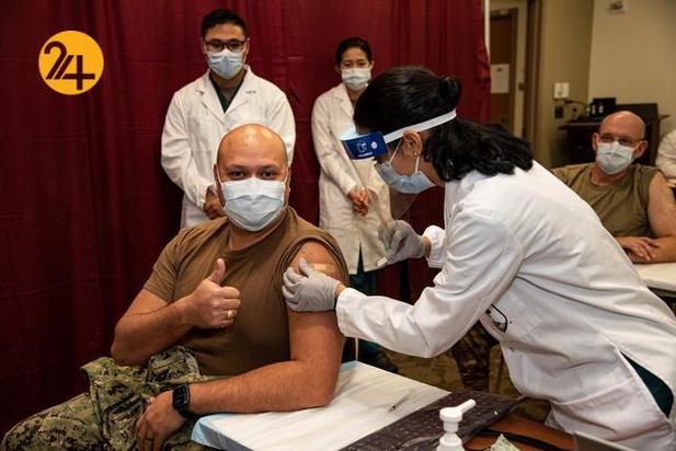 اولین کسانی که در آمریکا واکسینه شدند