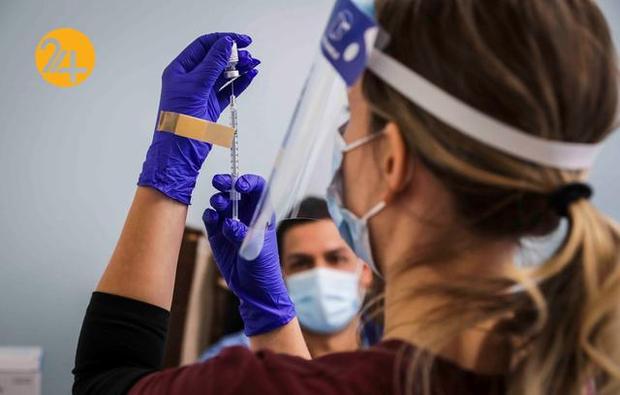 اولین کسانی که در آمریکا واکسینه شدند