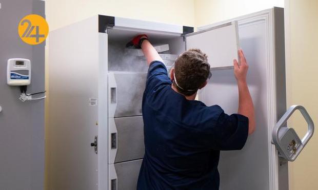 اولین کسانی که در آمریکا واکسینه شدند