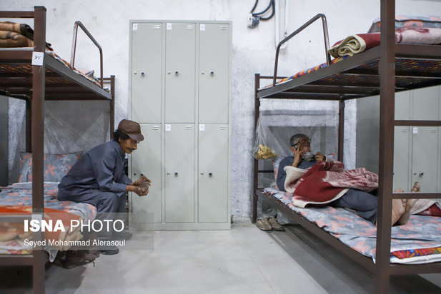 زندگی در گرمخانه