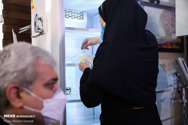 تست انسانی واکسن ایرانی کرونا