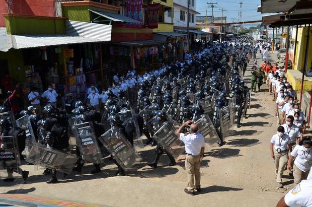 درگیری مهاجران و پلیس گواتمالا