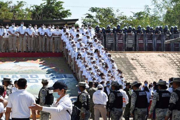 درگیری مهاجران و پلیس گواتمالا