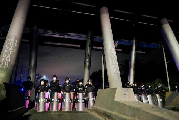 درگیری مهاجران و پلیس گواتمالا