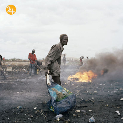 صد تصویر از آفریقایی‌ها و رنج از تبعیض نژادی