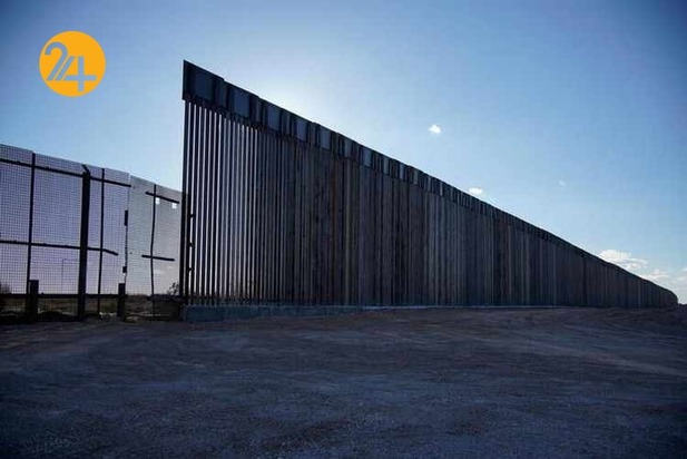 توقف دیوار مرزی مکزیک