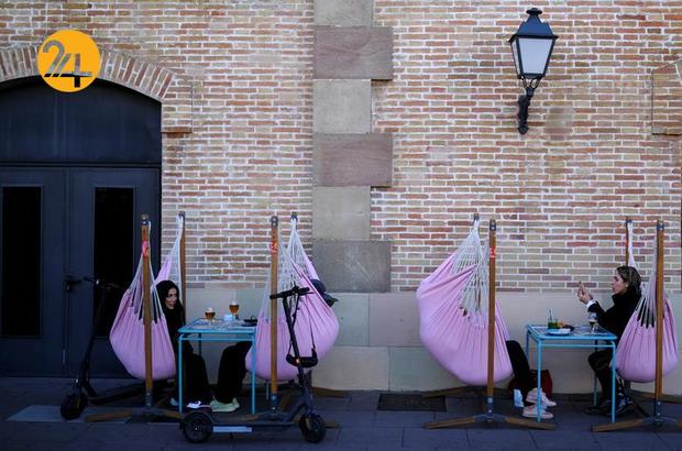 فاصله‌گذاری اجتماعی در کشورهای مختلف