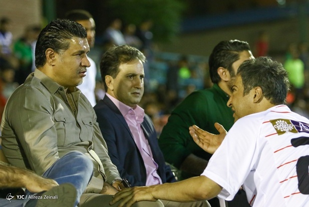 تصاویر کمتر دیده شده از مهرداد میناوند