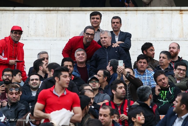 تصاویر کمتر دیده شده از مهرداد میناوند