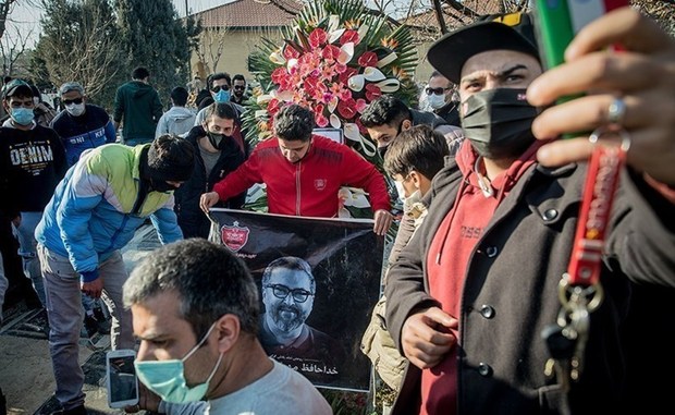 مهرداد میناوند