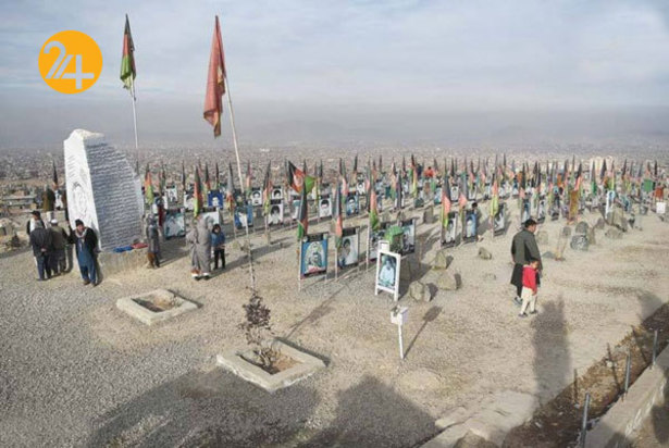 فرمانده شمشیر و جنگجویانش در میدان وردک