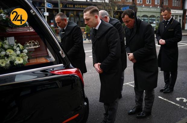 خاکسپاری کرونایی‌ها در بریتانیا